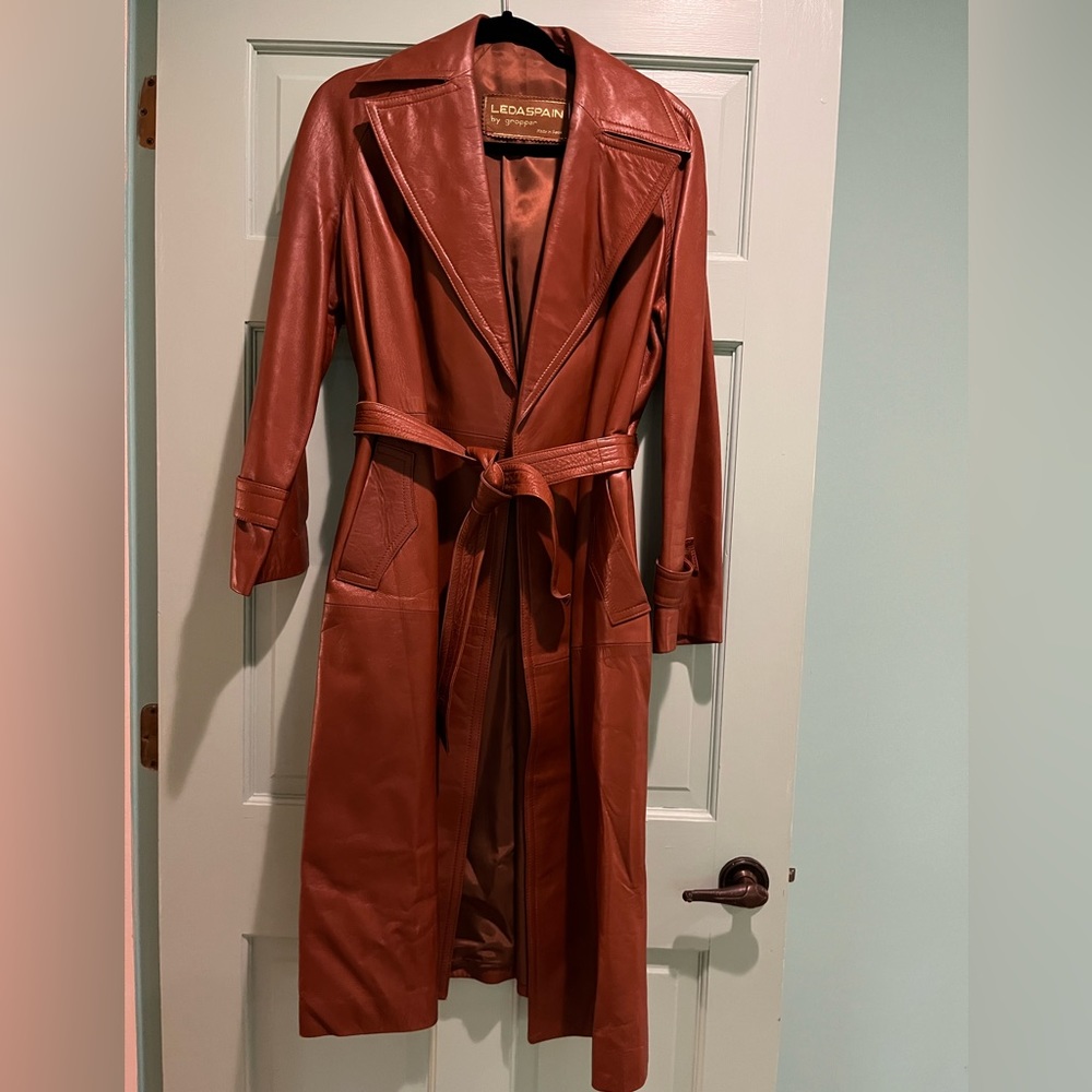 Vintage 70s leather trench leda spain by gropper toffee color beautiful
